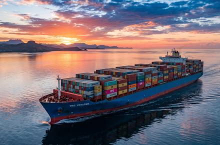 Logistics: Customer Expectations in World